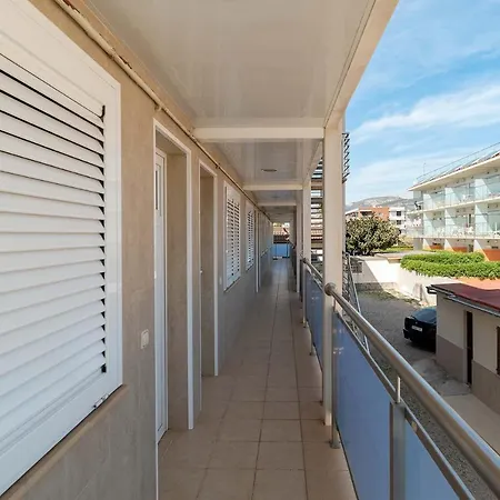 Apartamento Denis Playa 2 * Castelldefels
