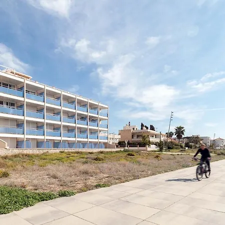 Apartamento Denis Playa 2 *